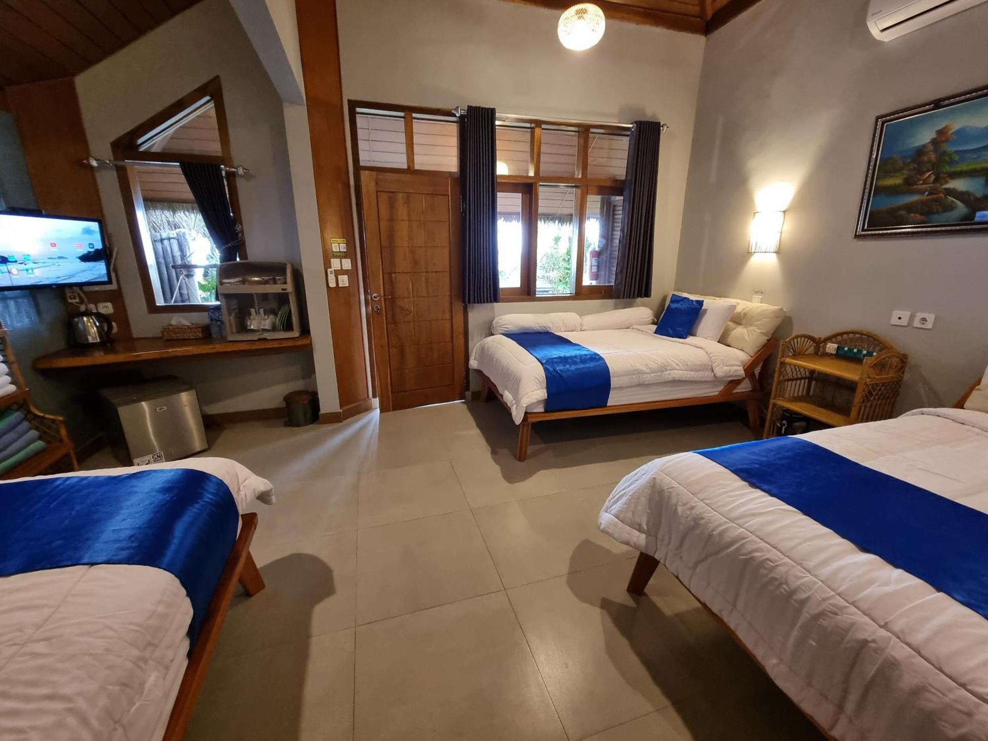 Istana Ombak Eco Resort Pacitan Dış mekan fotoğraf