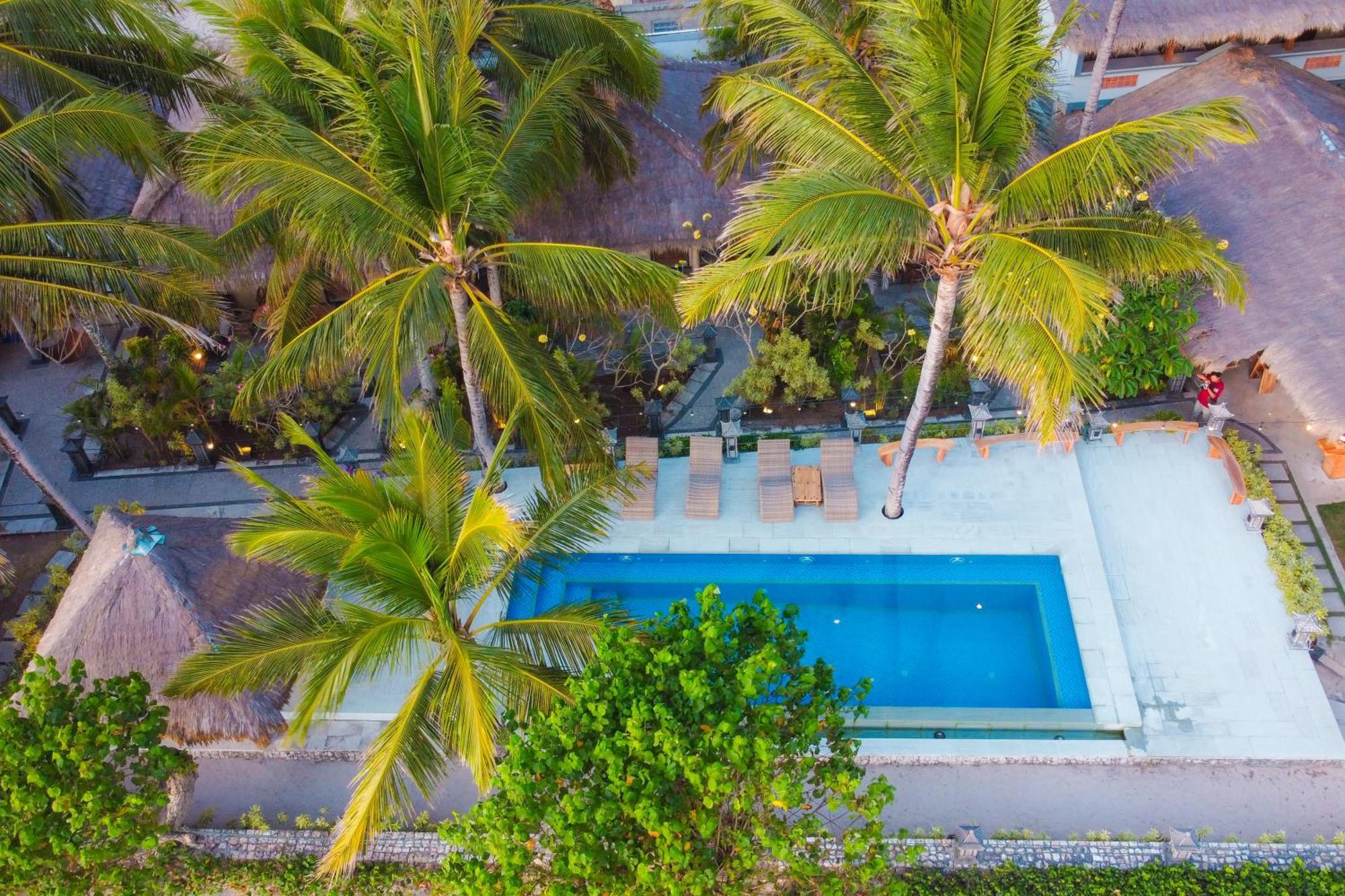 Istana Ombak Eco Resort Pacitan Dış mekan fotoğraf